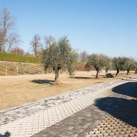 Agroturismo Tenuta La Vigna *
